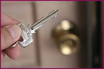Carteret NJ Locksmith Store Carteret, NJ 732-730-7763 - 14-unlock-door